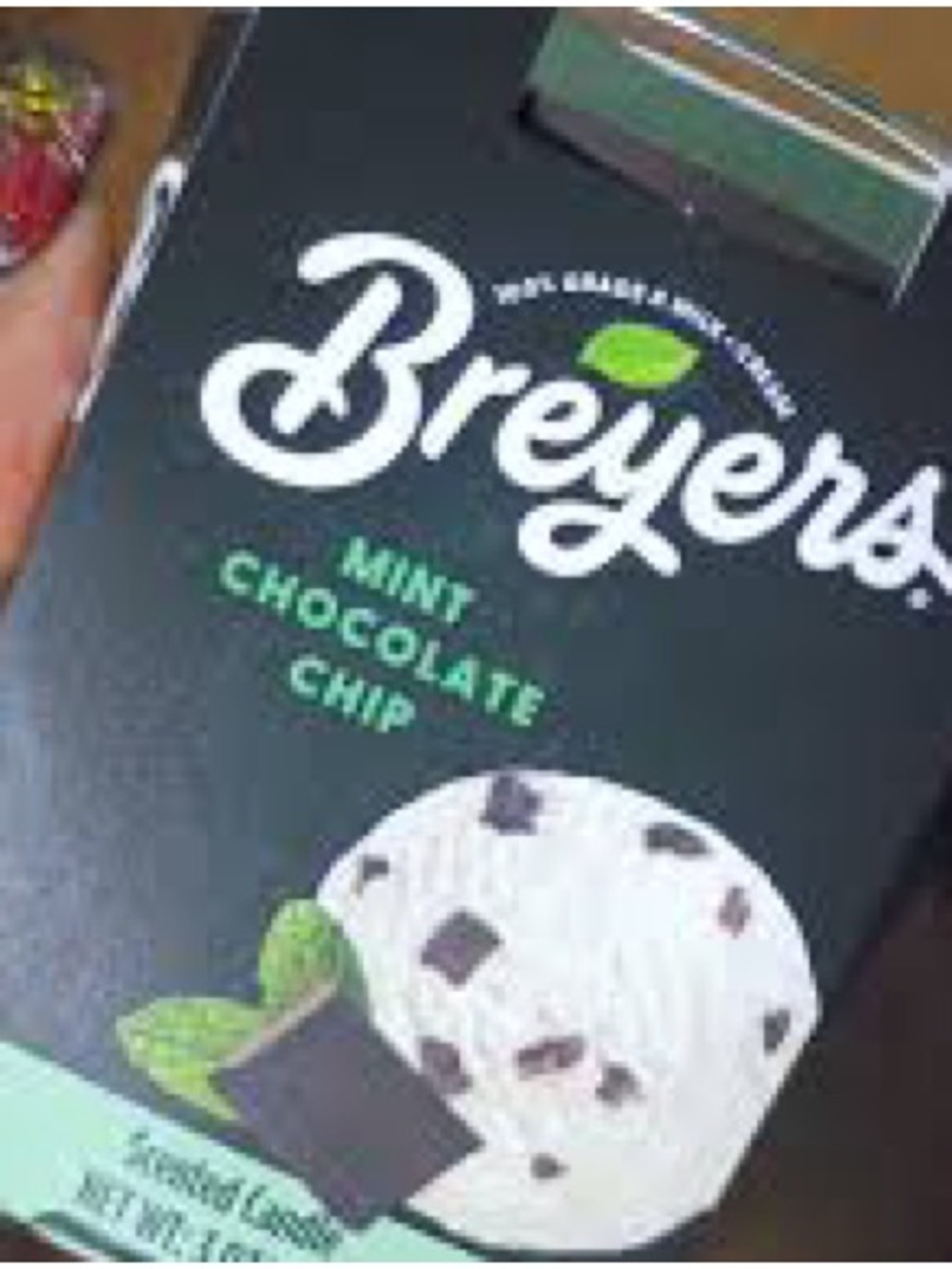 Breyer's Mint Chocolate Chip Candle - Picture 2 of 2